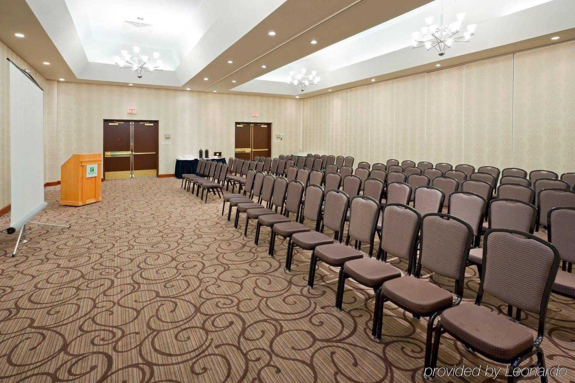 Holiday Inn Oakville Centre By Ihg Einrichtungen foto